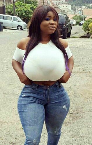 Big Ass Ebony Big Tits - Big tits big booty