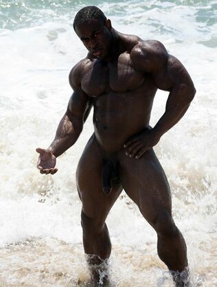 Nude ebony fellows bodybuilders